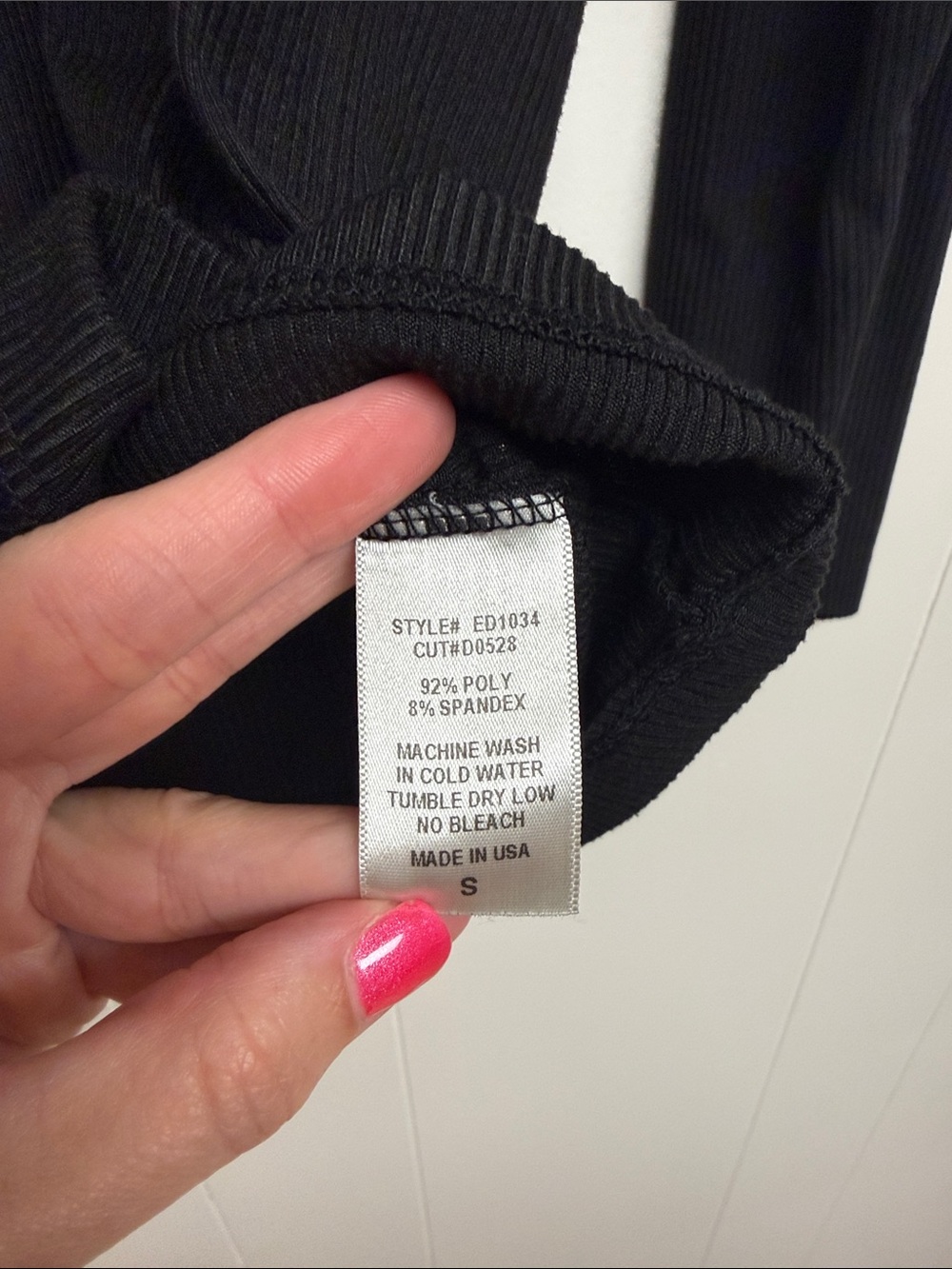 Black Long Sleeve Ribbed Tee - Picture 3 of 3